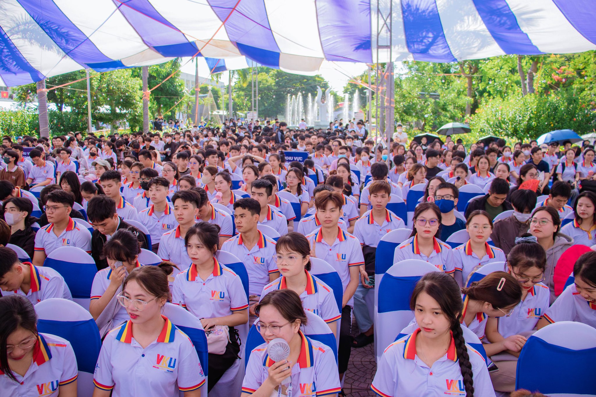 Sự kiện 1